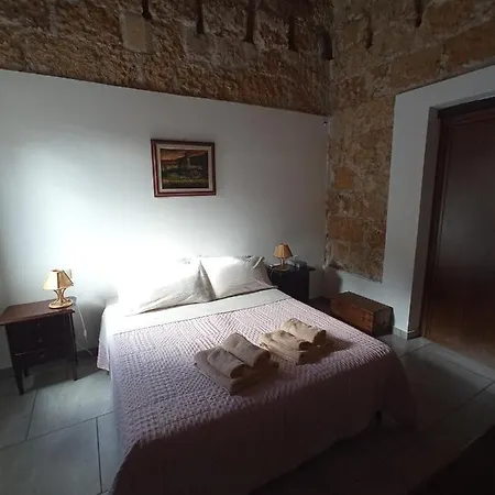 Zyz La Kalsa Apartment *
